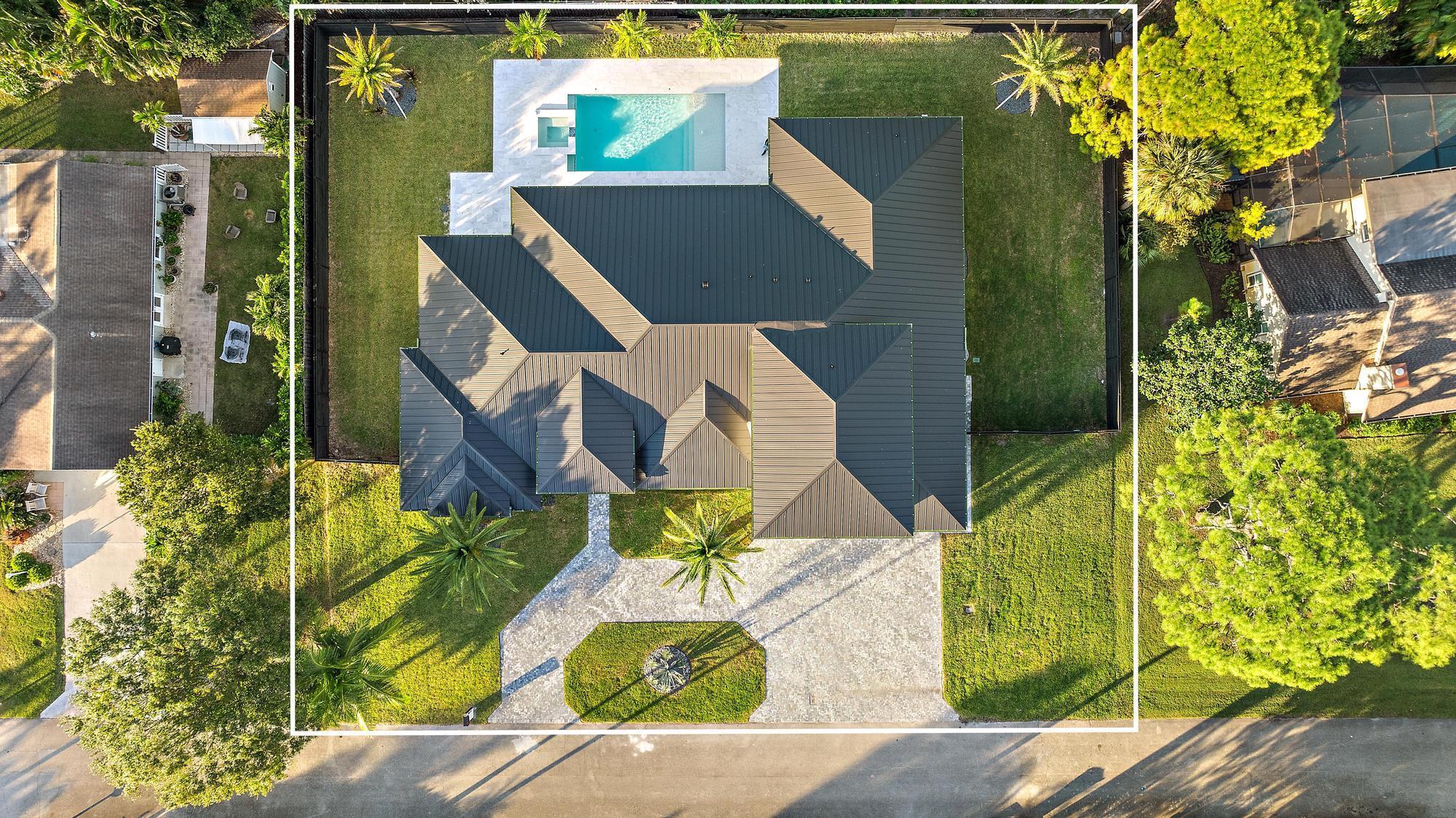 LOXAHATCHEE GARDENS IN - Residential