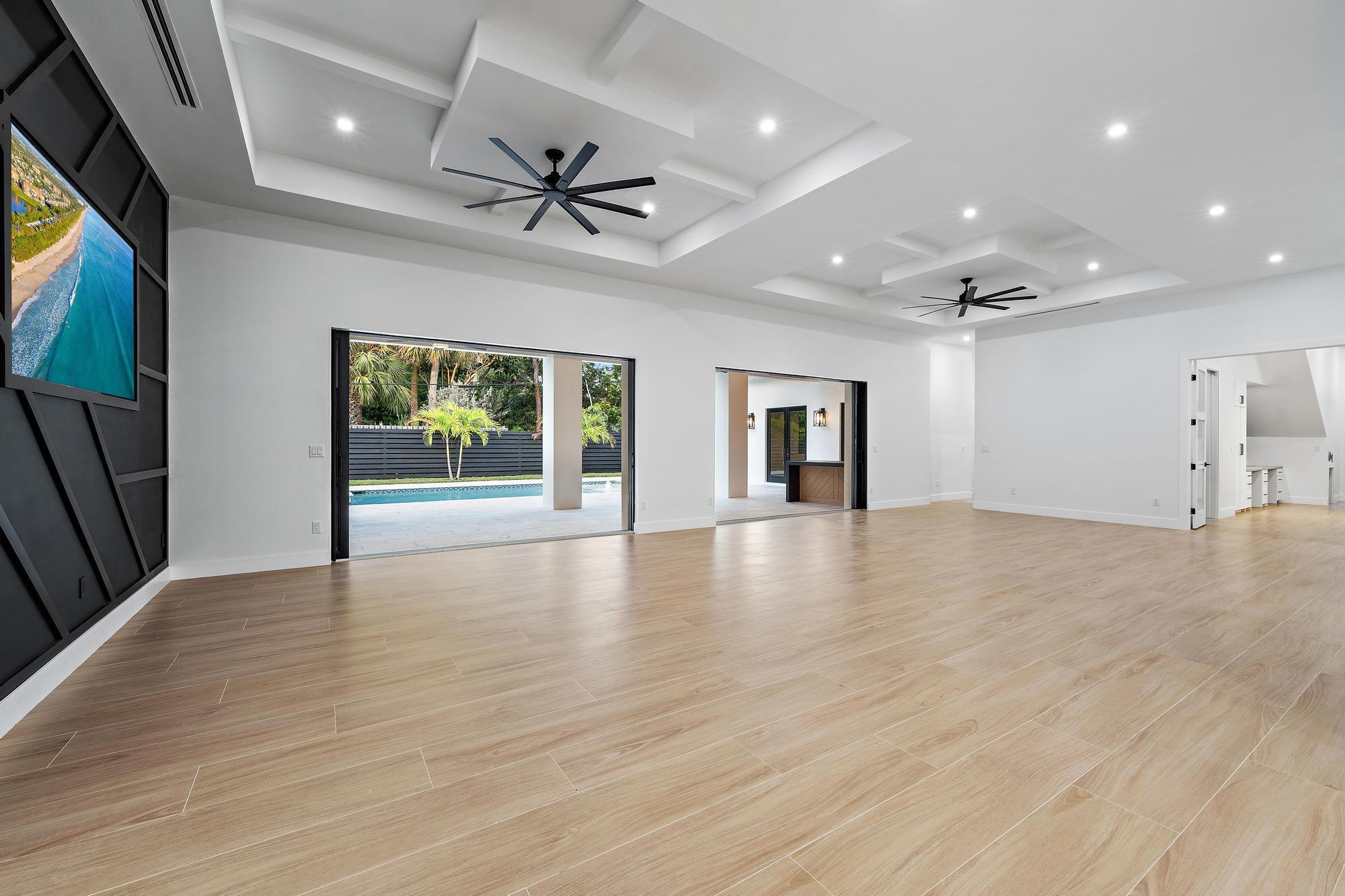 LOXAHATCHEE GARDENS IN - Residential