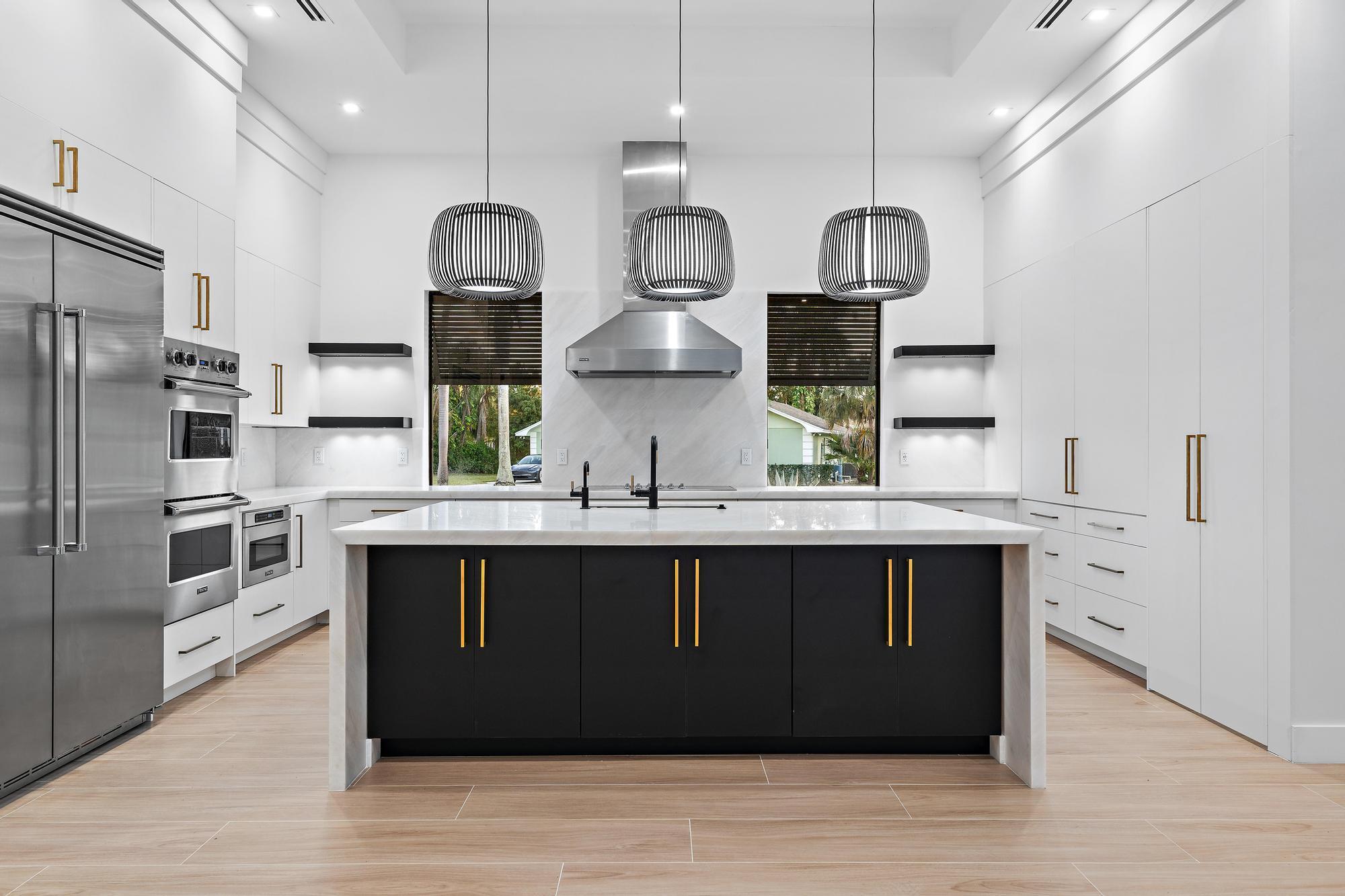 LOXAHATCHEE GARDENS IN - Residential