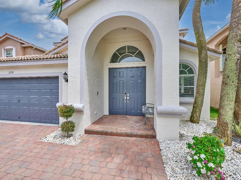 Photo of 8194 Via Bolzano, Lake Worth, FL 33467 (MLS # R11097383)