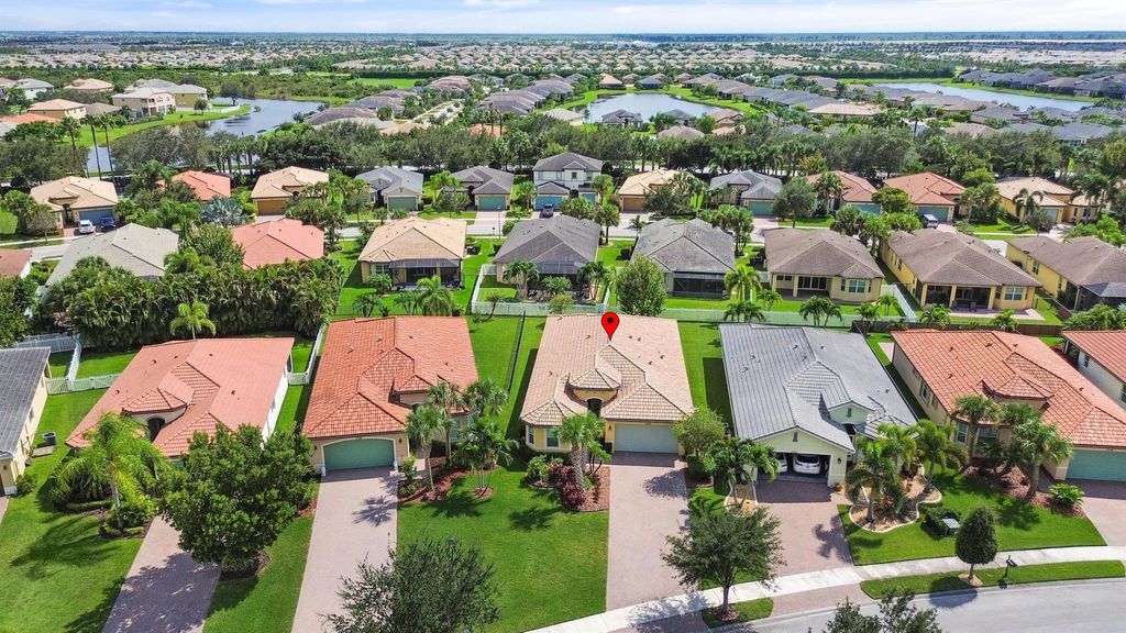 Photo of 11770 SW Crestwood Circle, Port Saint Lucie, FL 34987 (MLS # R10971291)