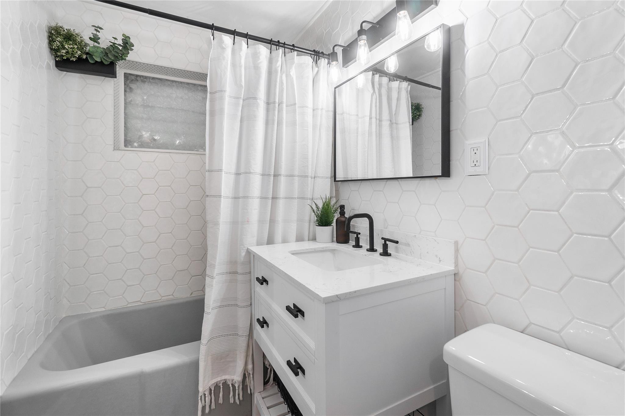 KELSEY CITY - Residential