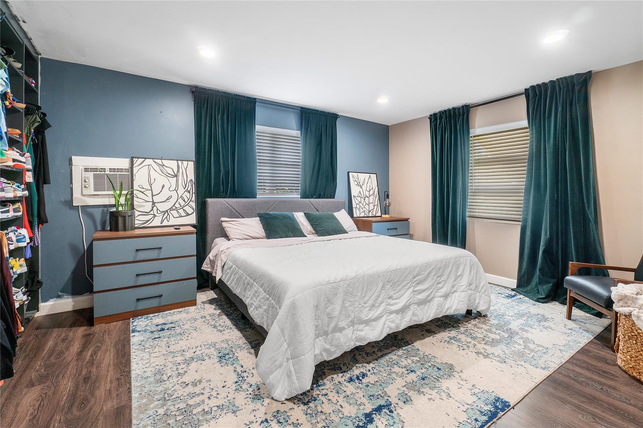 KELSEY CITY - Residential