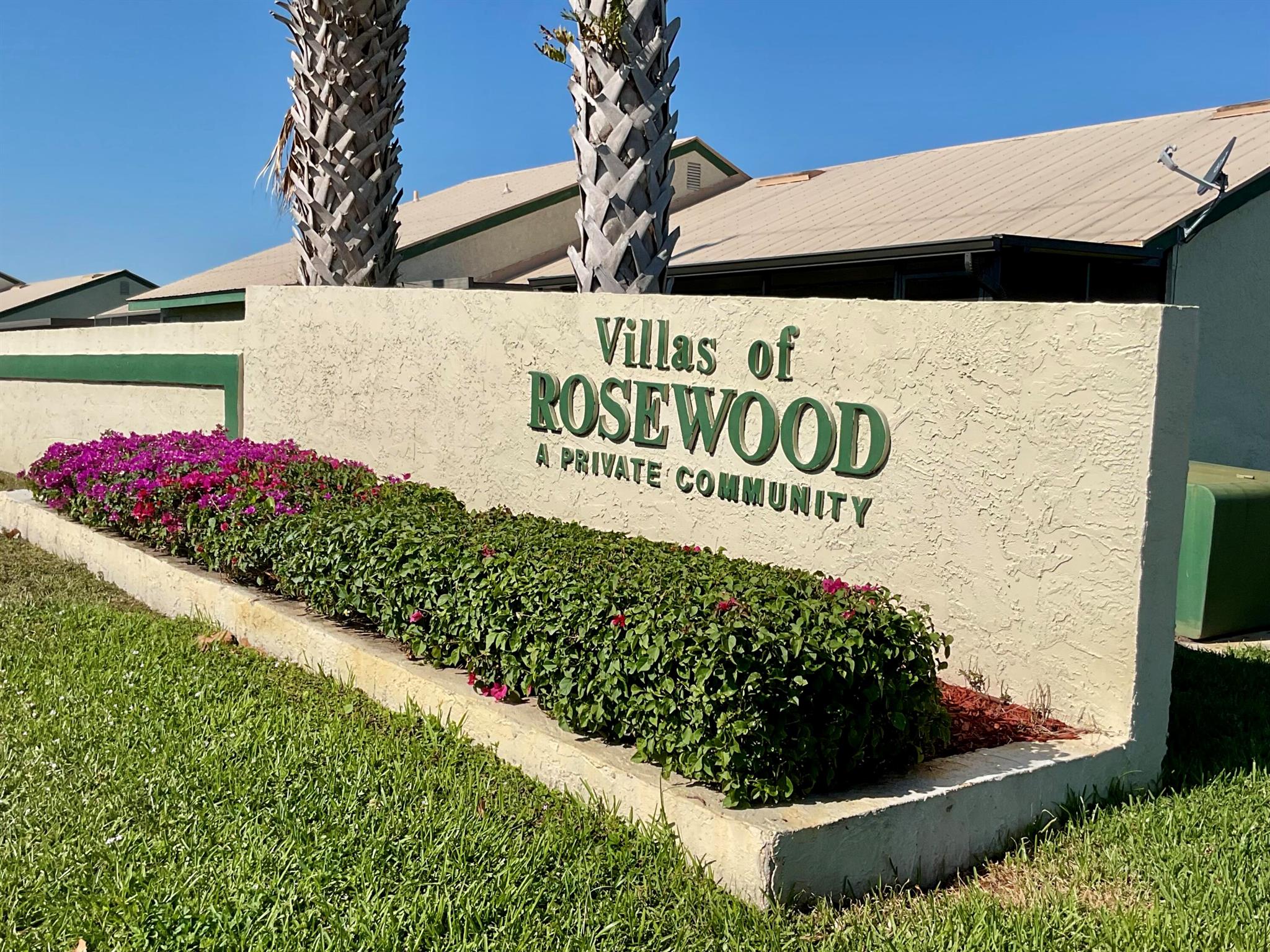 VILLAS OF WINDMILL POINT - Residential Lease