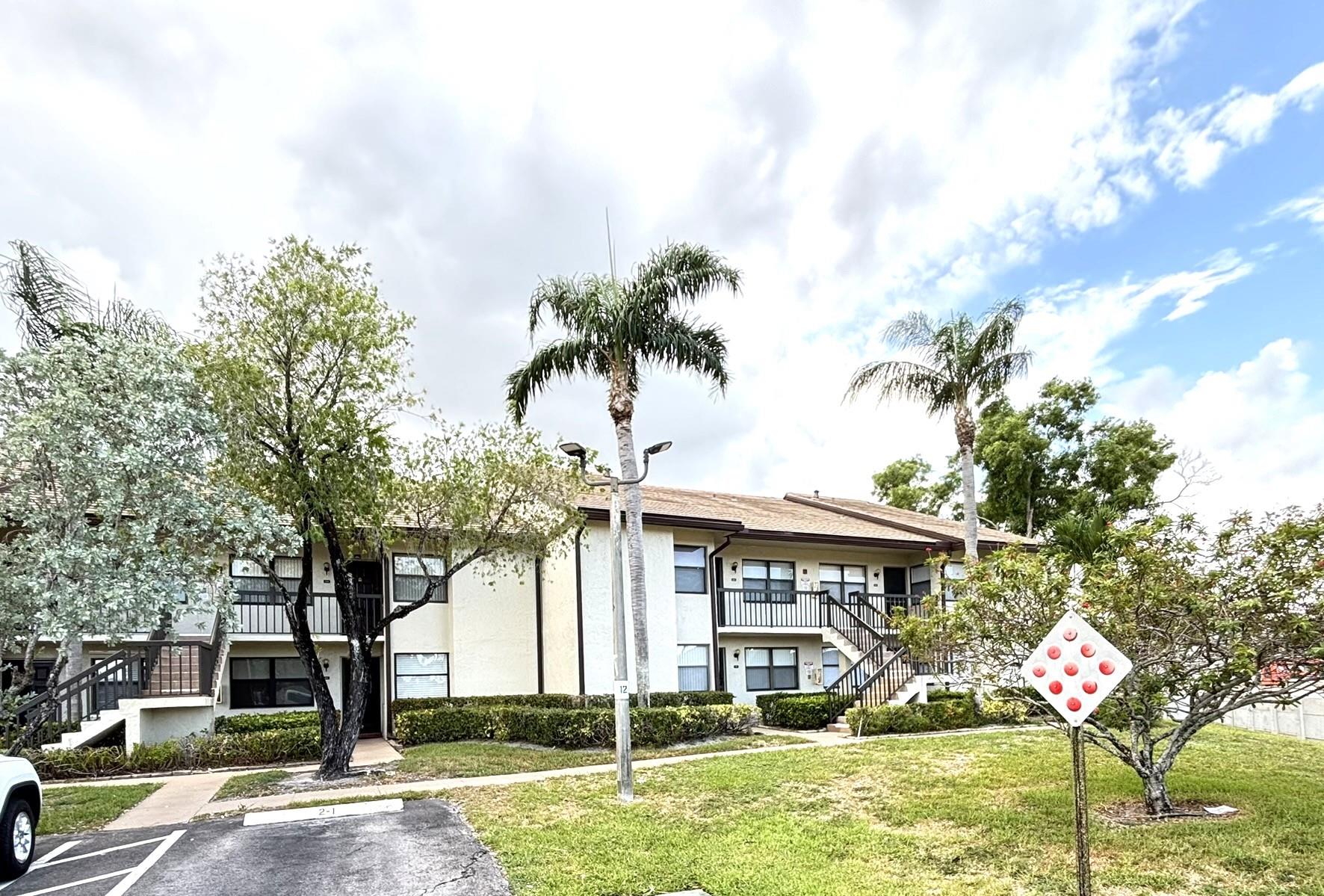 7673 Tahiti Ln 105