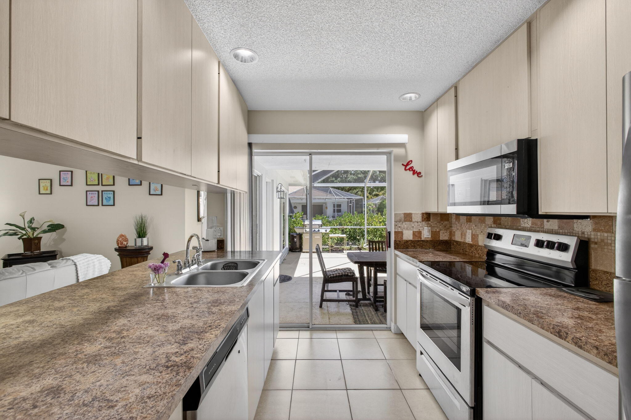 OAKS-SUNTERRACE - Residential
