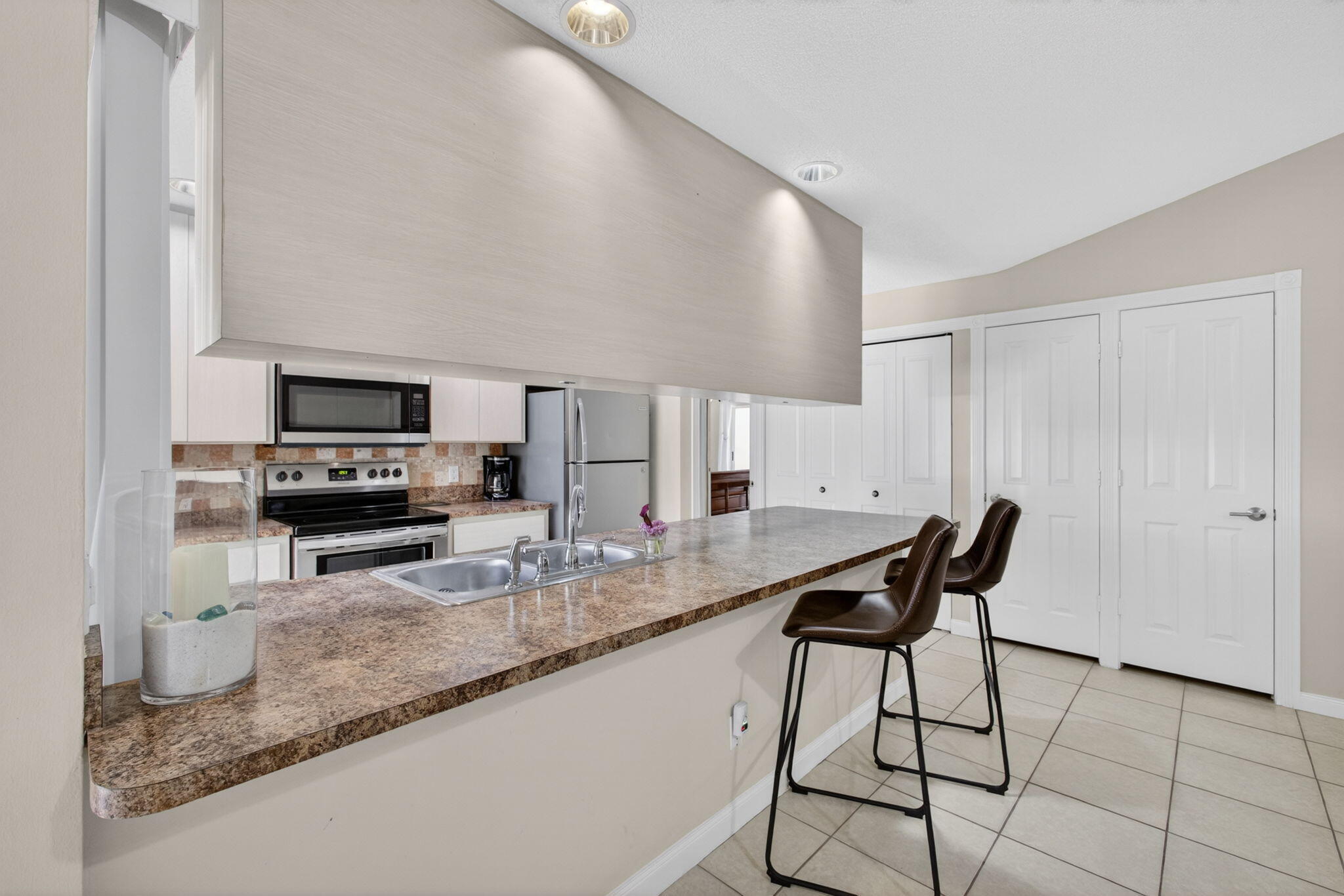 OAKS-SUNTERRACE - Residential