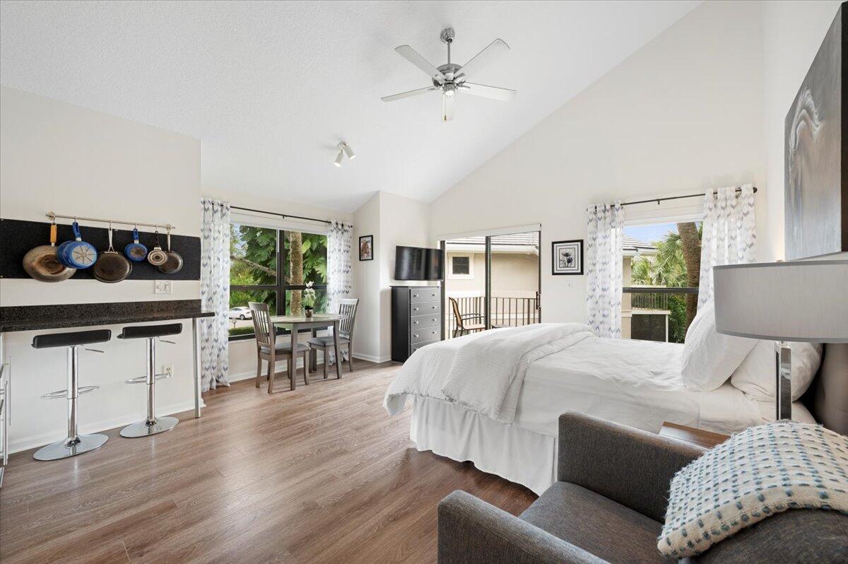 TENNIS LODGES 1 CONDO - Residential Lease