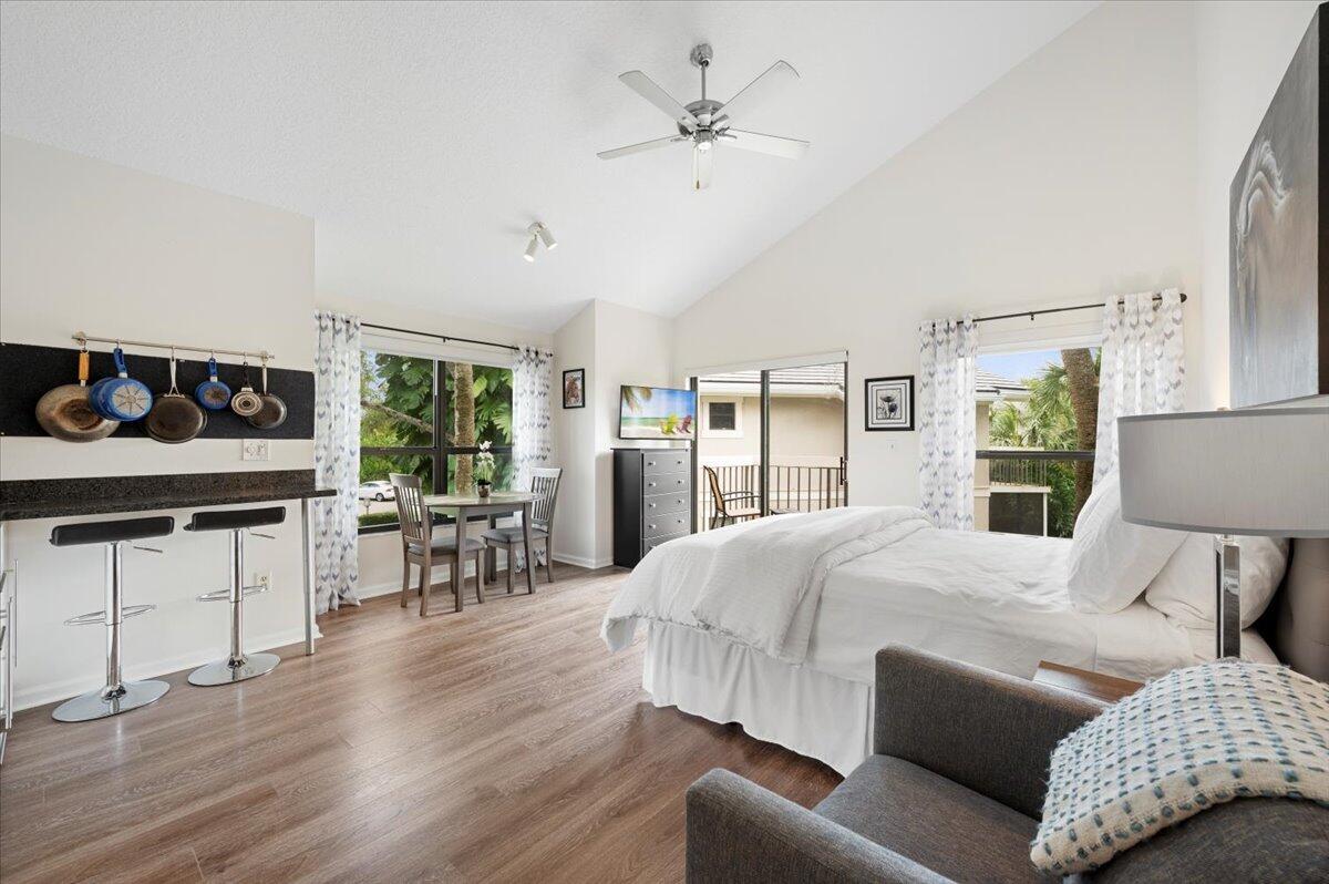 TENNIS LODGES 1 CONDO - Residential Lease