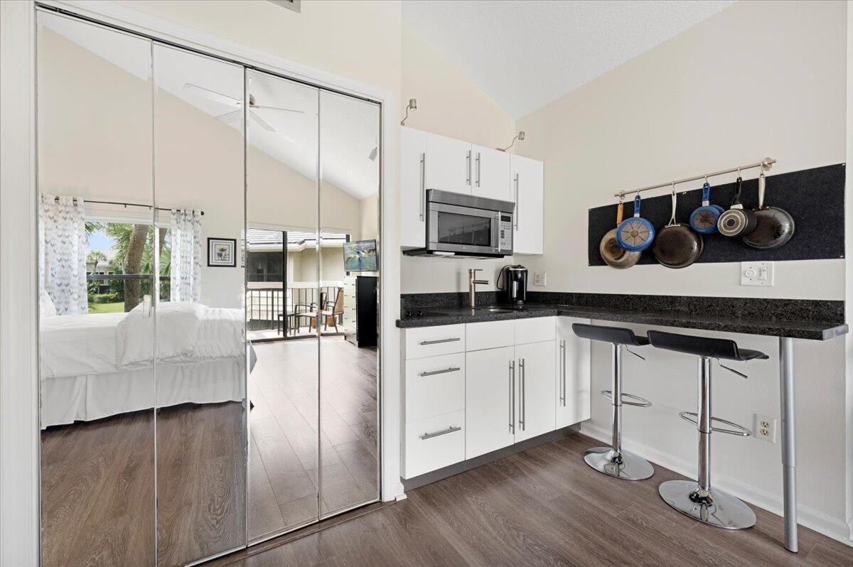 TENNIS LODGES 1 CONDO - Residential Lease