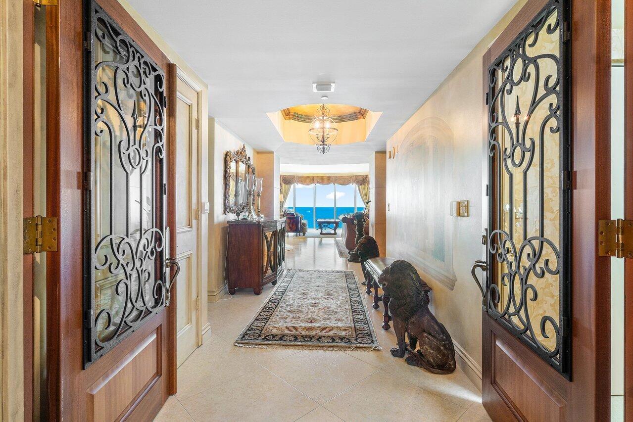 TOSCANA SOUTH CONDO - Residential