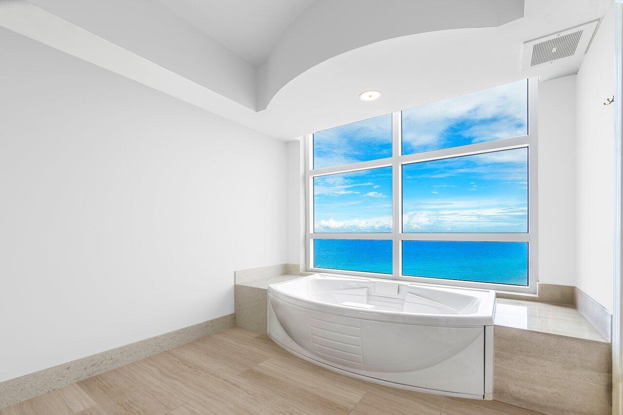 TOSCANA SOUTH CONDO - Residential