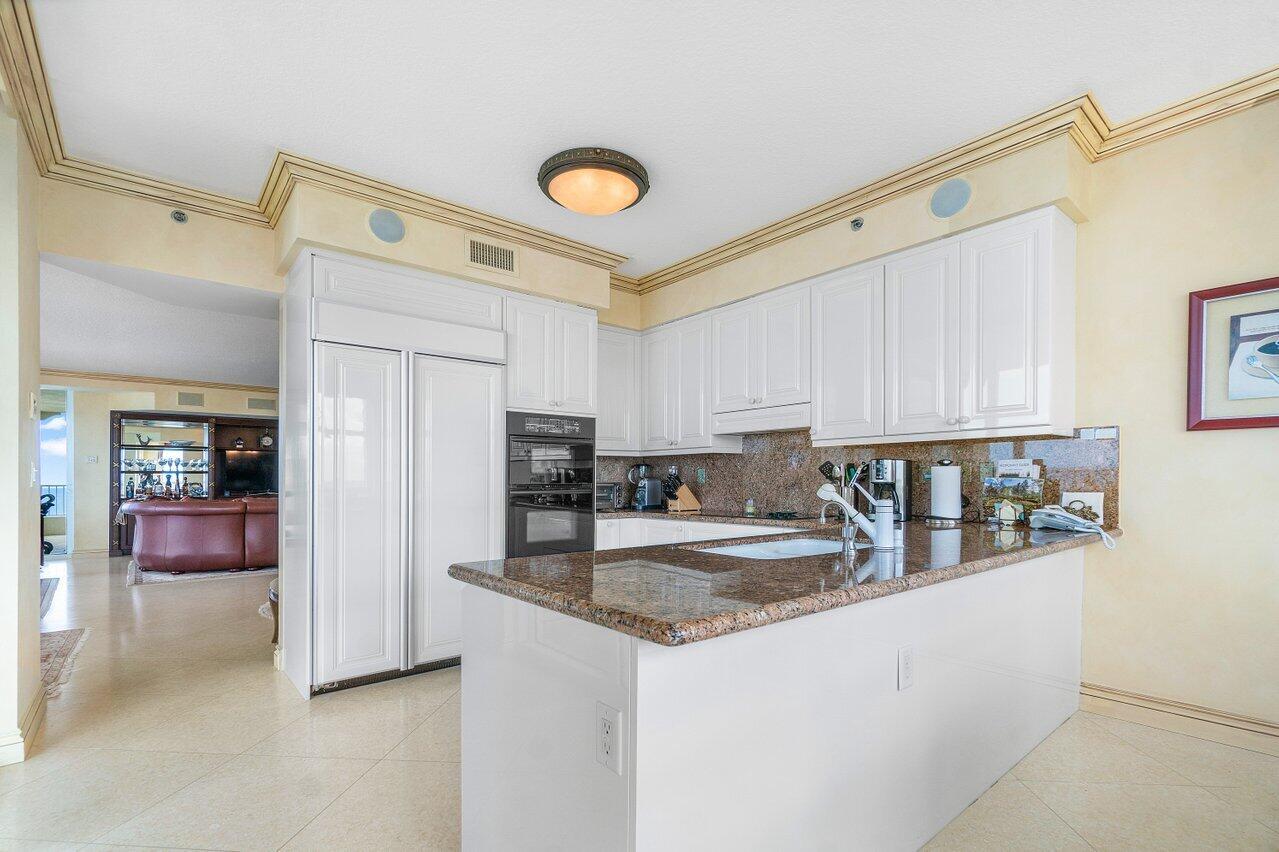 TOSCANA SOUTH CONDO - Residential