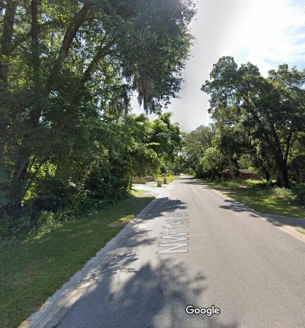 Attention Builders!! Great investment lot in the heart of Ocala zoned R-2 (multifamily residential). You can own this 0.18 lot in the city limits to build your duplex or single-family home. This lot will connect with city water and sewer. Don't miss out on this beautiful land that you can buy now and hold as an investment or build your dream home and be close to everything Ocala has to offer. Nice, paved roads, easy access to Ocala's main roadways, shopping, restaurants, and schools.