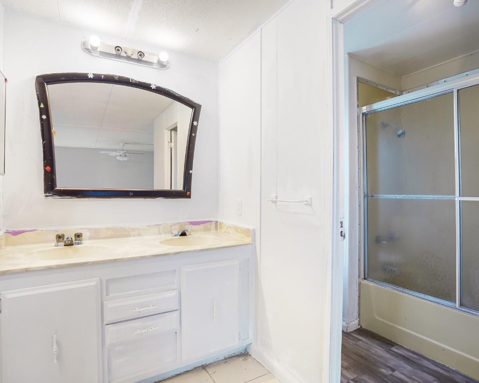 RAVENSWOOD ESTATES & MARINAS - Residential