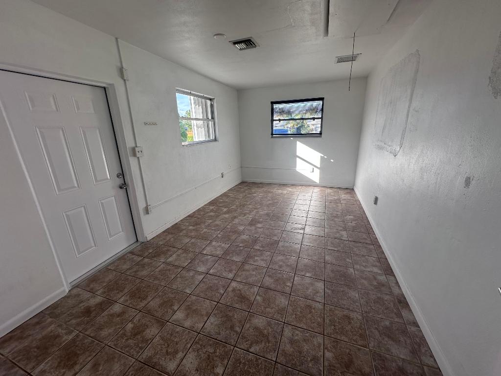 RIDGEWOOD HOMES - Residential Lease