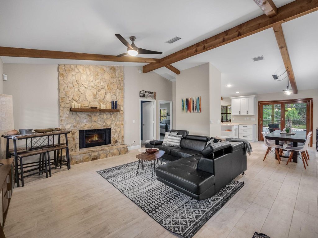 Photo of 13153 165th Road N, Jupiter, FL 33478 (MLS # R10968556)