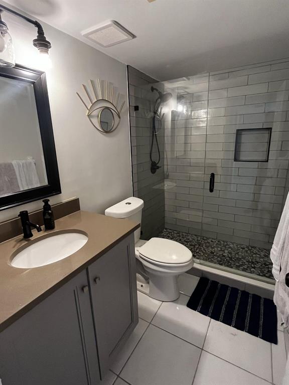 LAVERS DELRAY RACQUET CLUB CONDO - Residential