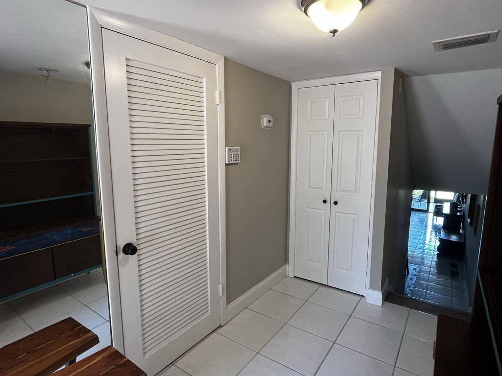 LAVERS DELRAY RACQUET CLUB CONDO - Residential