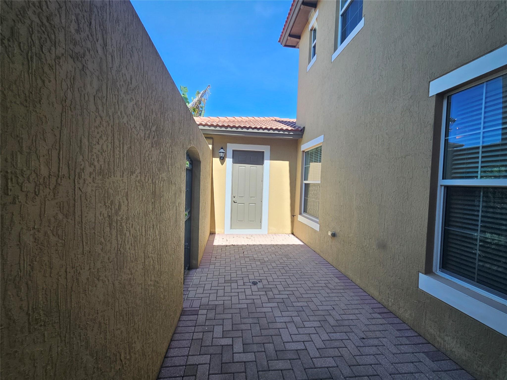 1321 SW 147th Ter