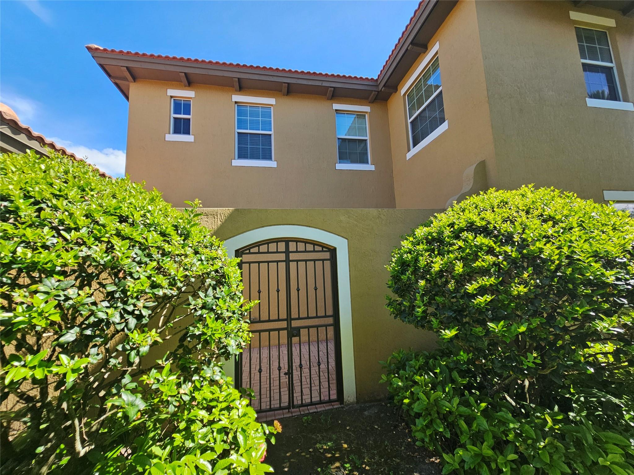 1321 SW 147th Ter