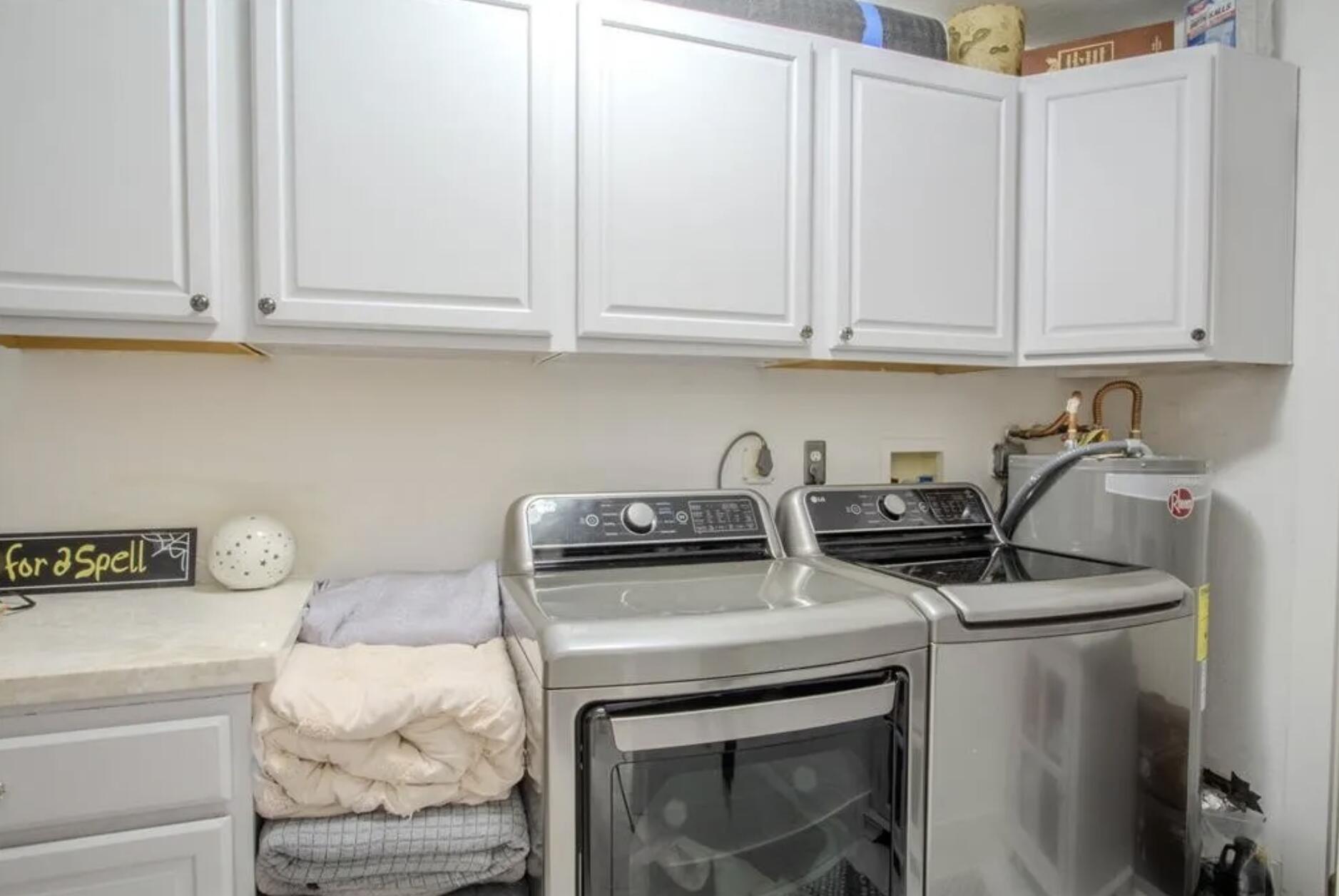 RIVERSIDE NO 3 - Residential