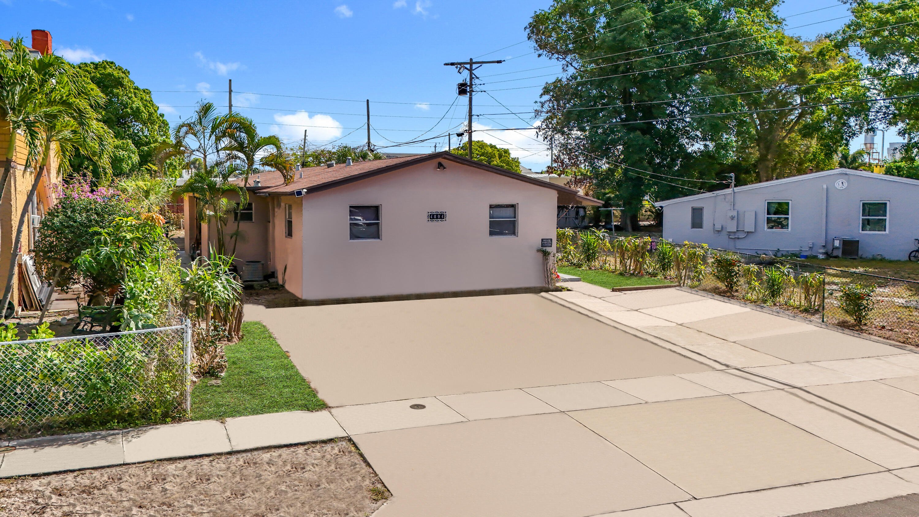 GARDENS THE - Residential Income