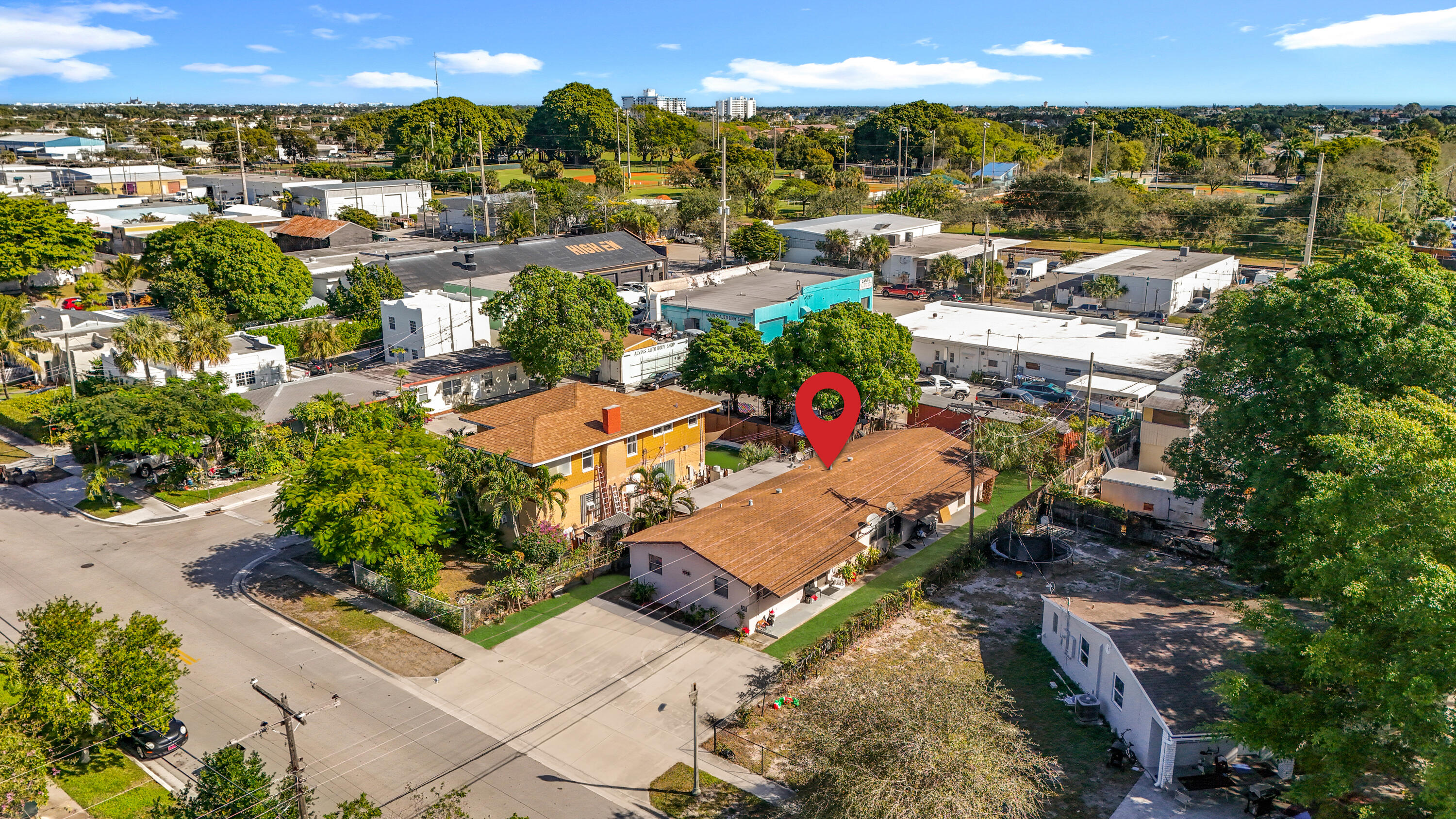 View photos, virtual tours, details... 4804 Garden Avenue