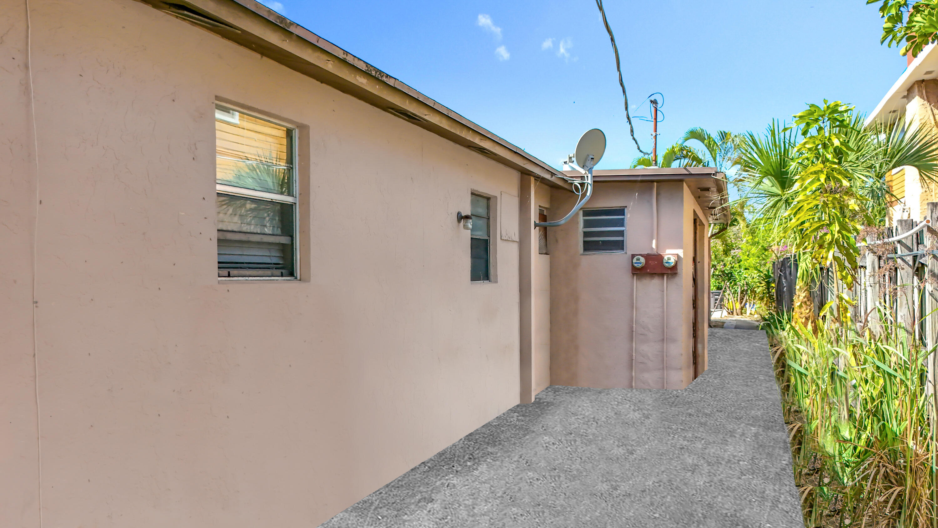 View photos, virtual tours, details... 4804 Garden Avenue