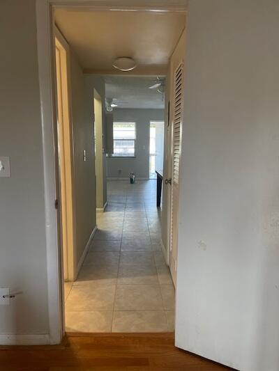 37 Kingswood B 37