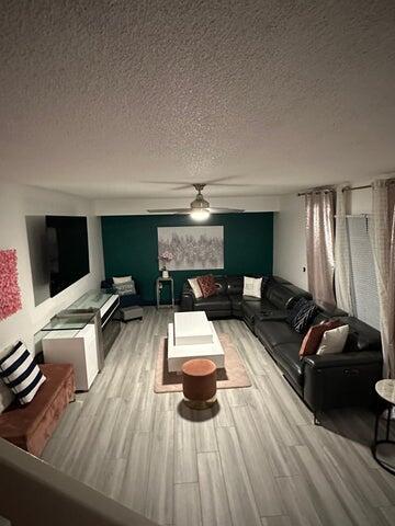 HERITAGE VILLAGE OF P B LAKES - Residential