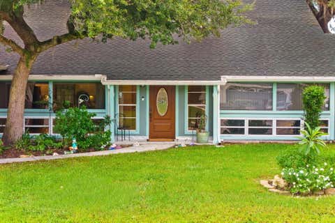 Photo of 1873 SW MACARTHUR Avenue, Port Saint Lucie, FL 34953 (MLS # B26061718)