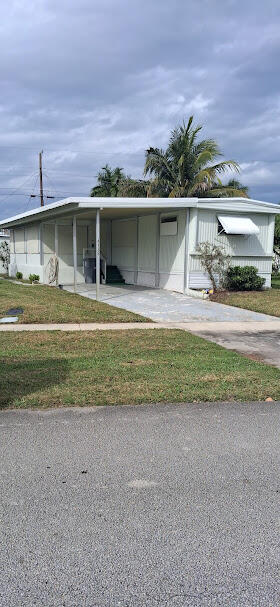 4135 Meadow View Drive