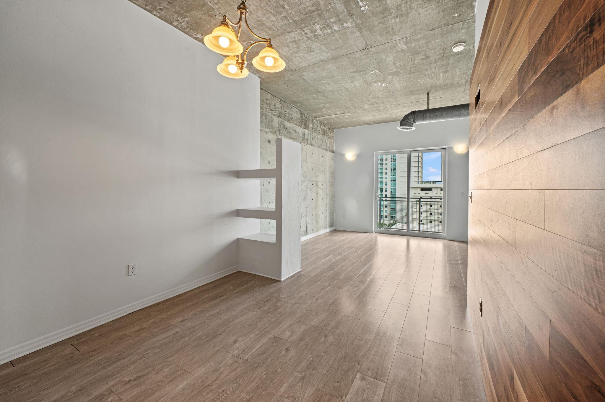 BAYLOFTS CONDO - Residential
