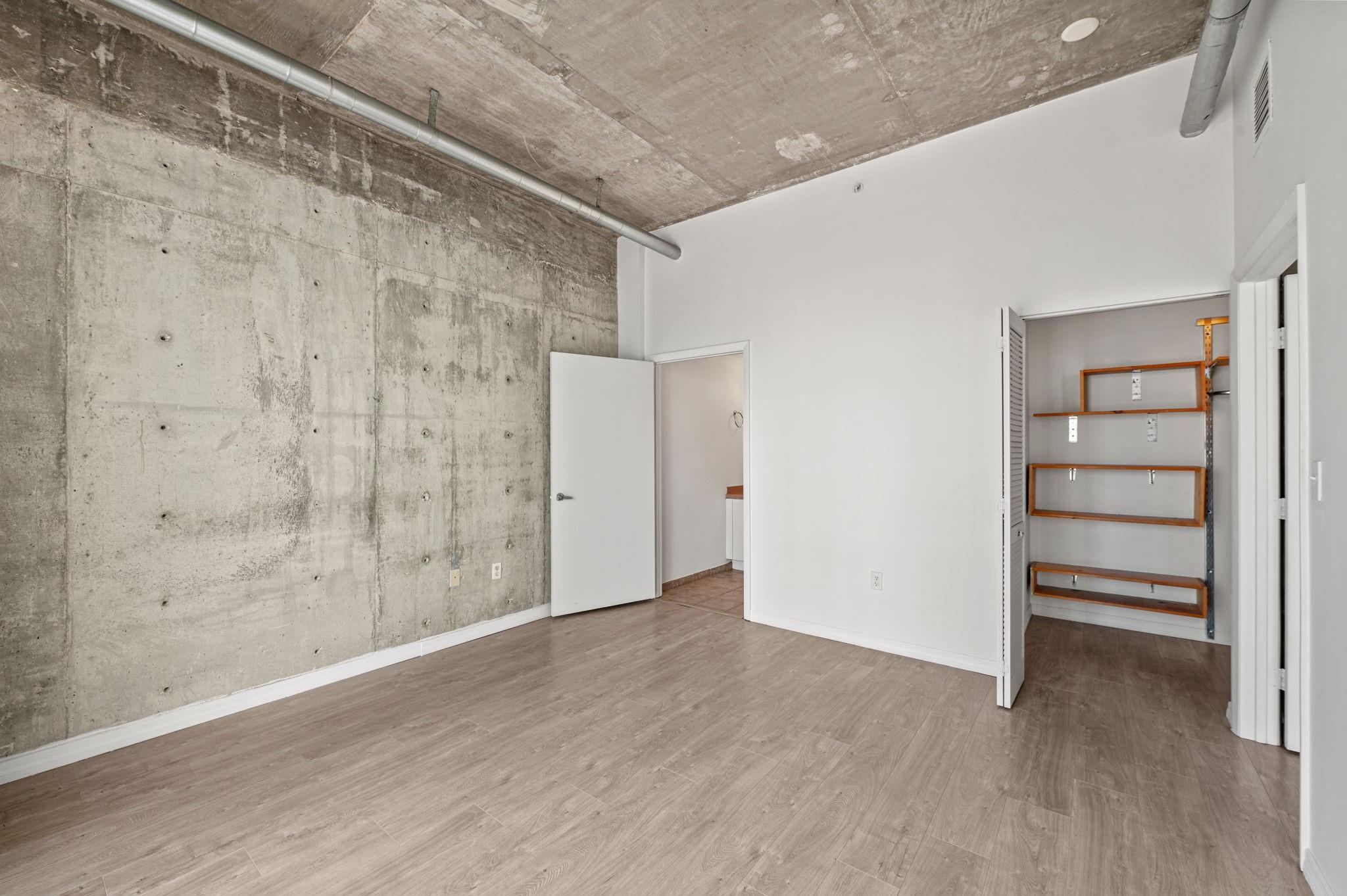 BAYLOFTS CONDO - Residential