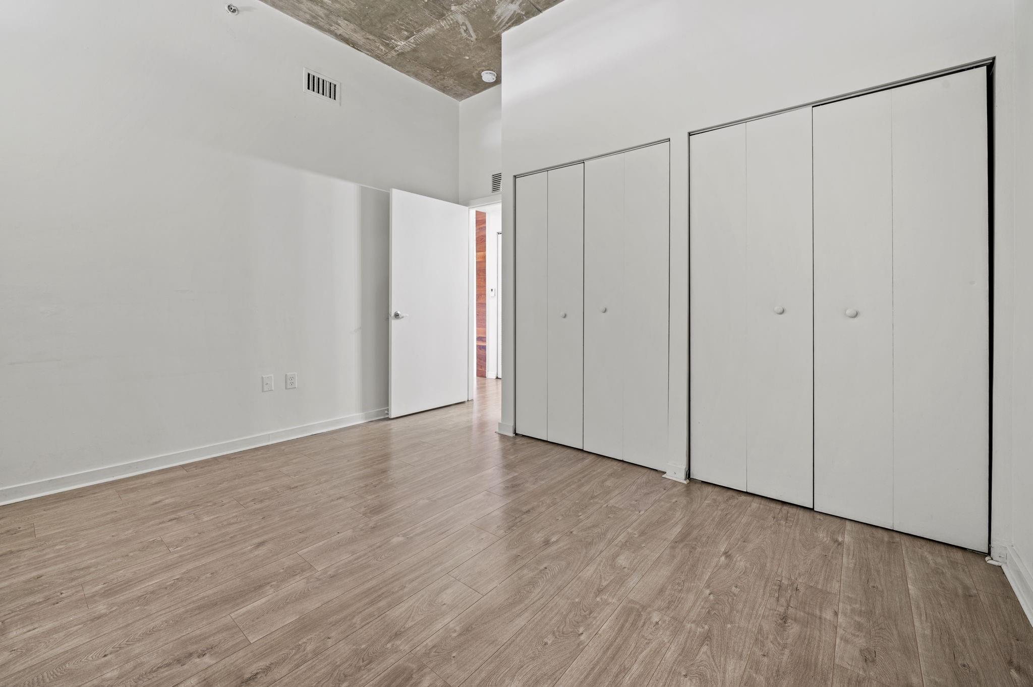 BAYLOFTS CONDO - Residential