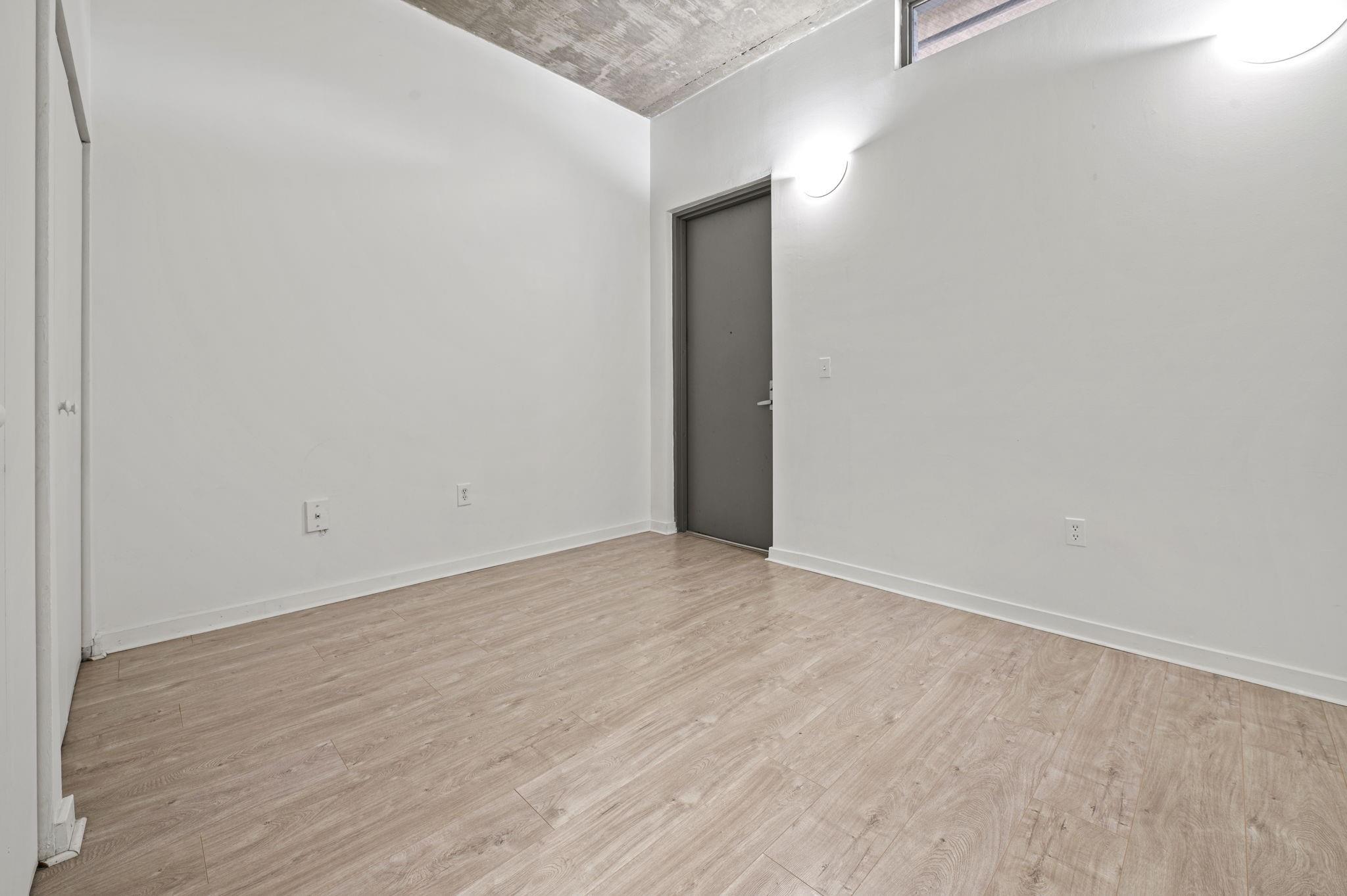 BAYLOFTS CONDO - Residential