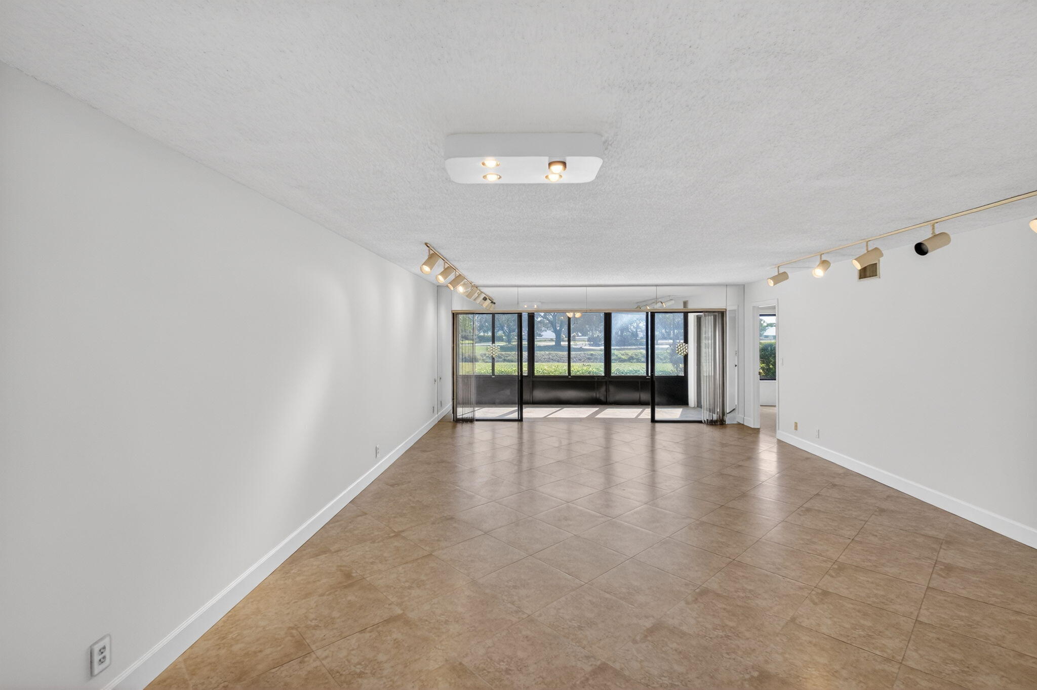 FAIRWAY PARK at Indian Spring - Residential