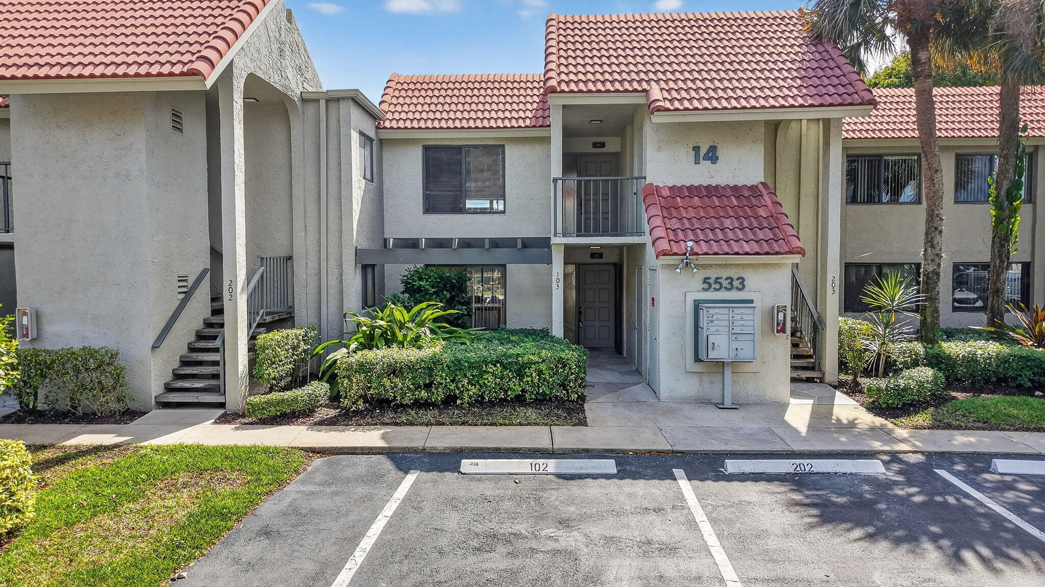 FAIRWAY PARK at Indian Spring - Residential