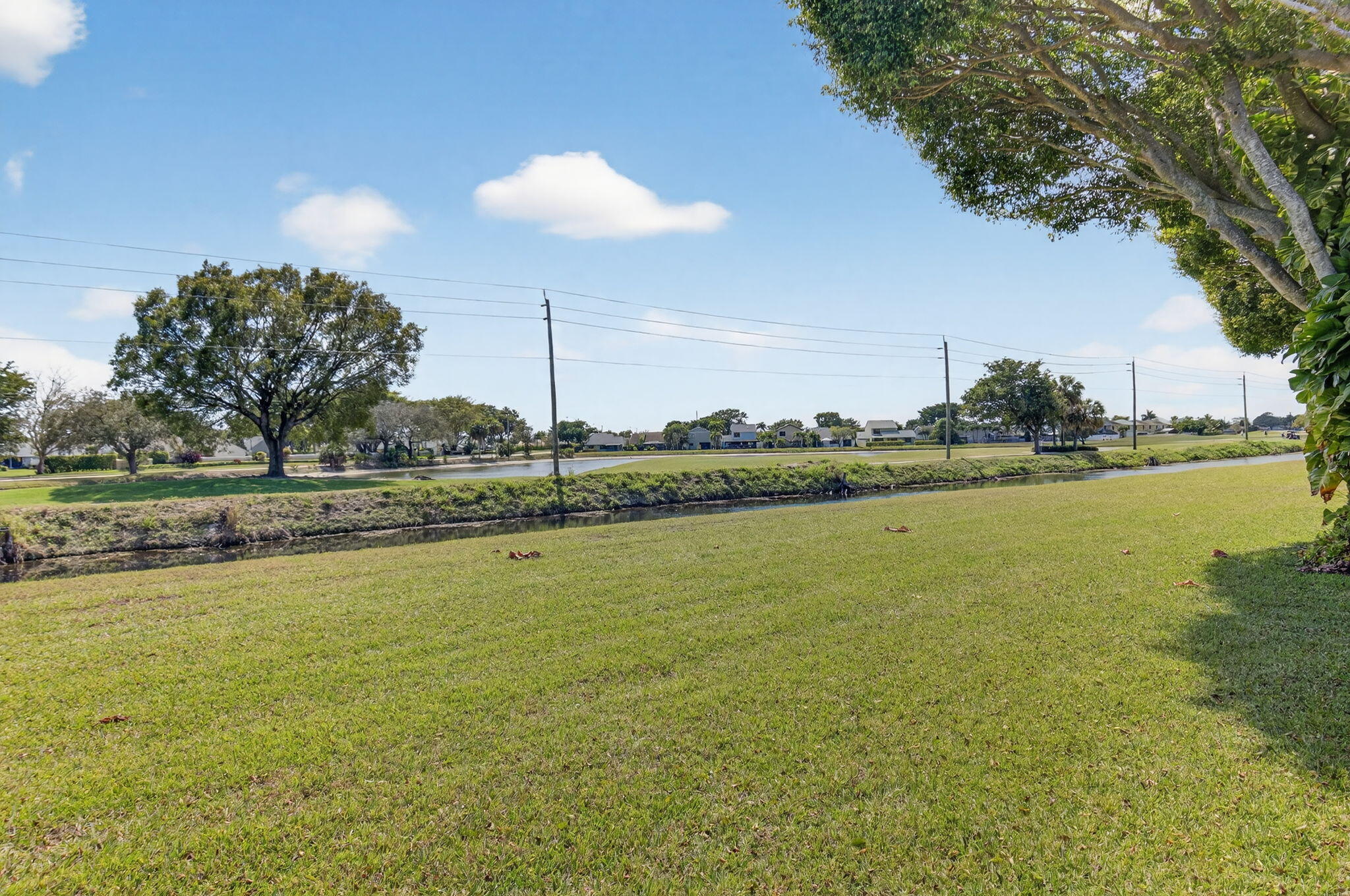 FAIRWAY PARK at Indian Spring - Residential