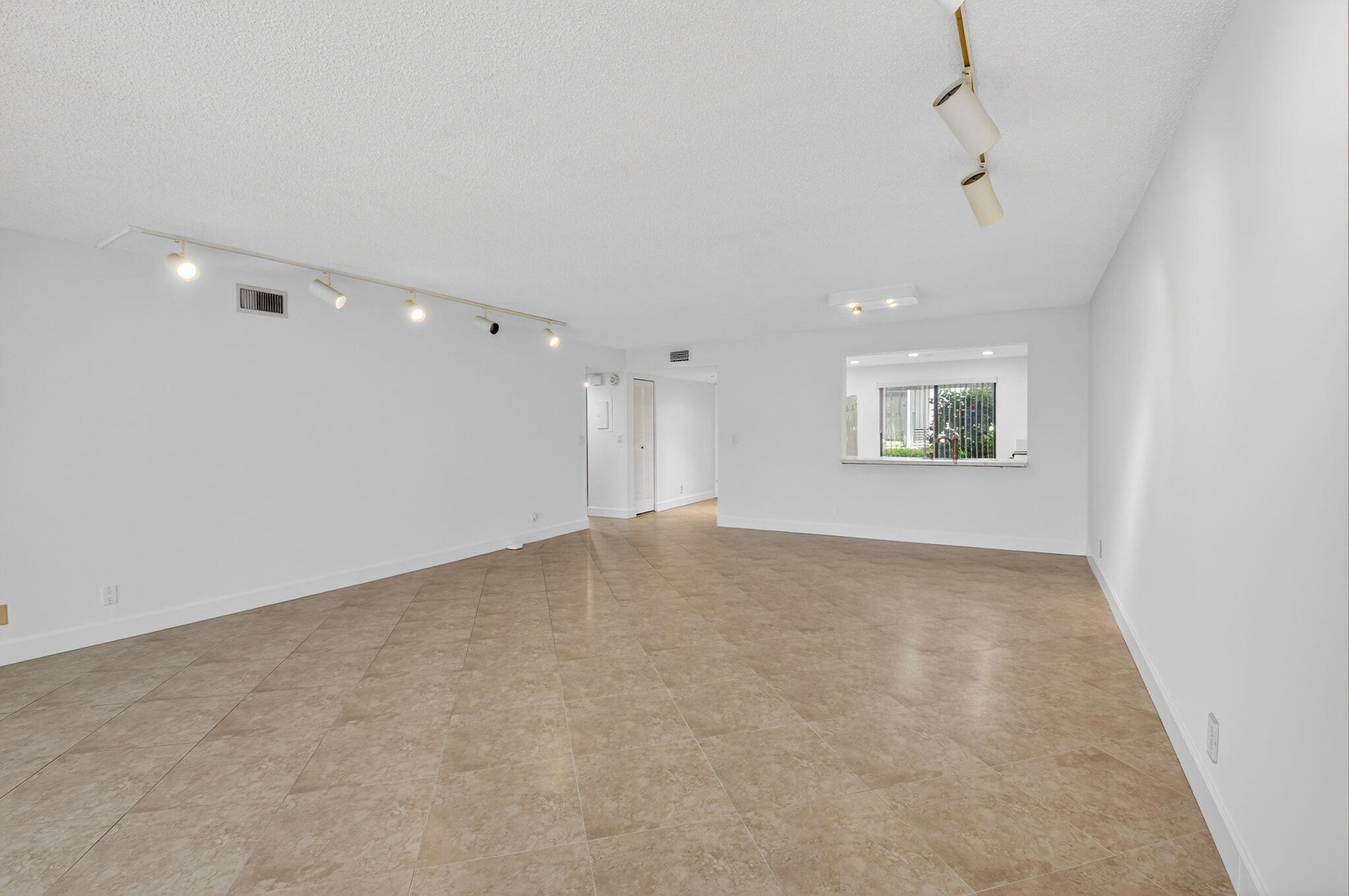 FAIRWAY PARK at Indian Spring - Residential