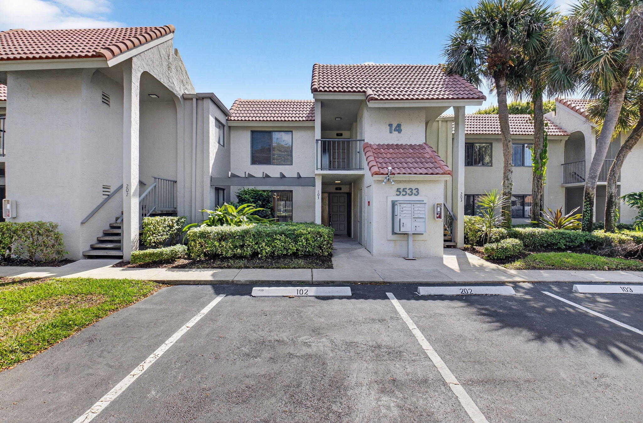 FAIRWAY PARK at Indian Spring - Residential