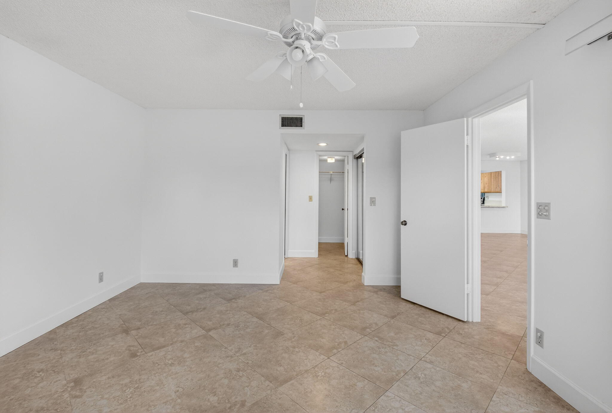 FAIRWAY PARK at Indian Spring - Residential