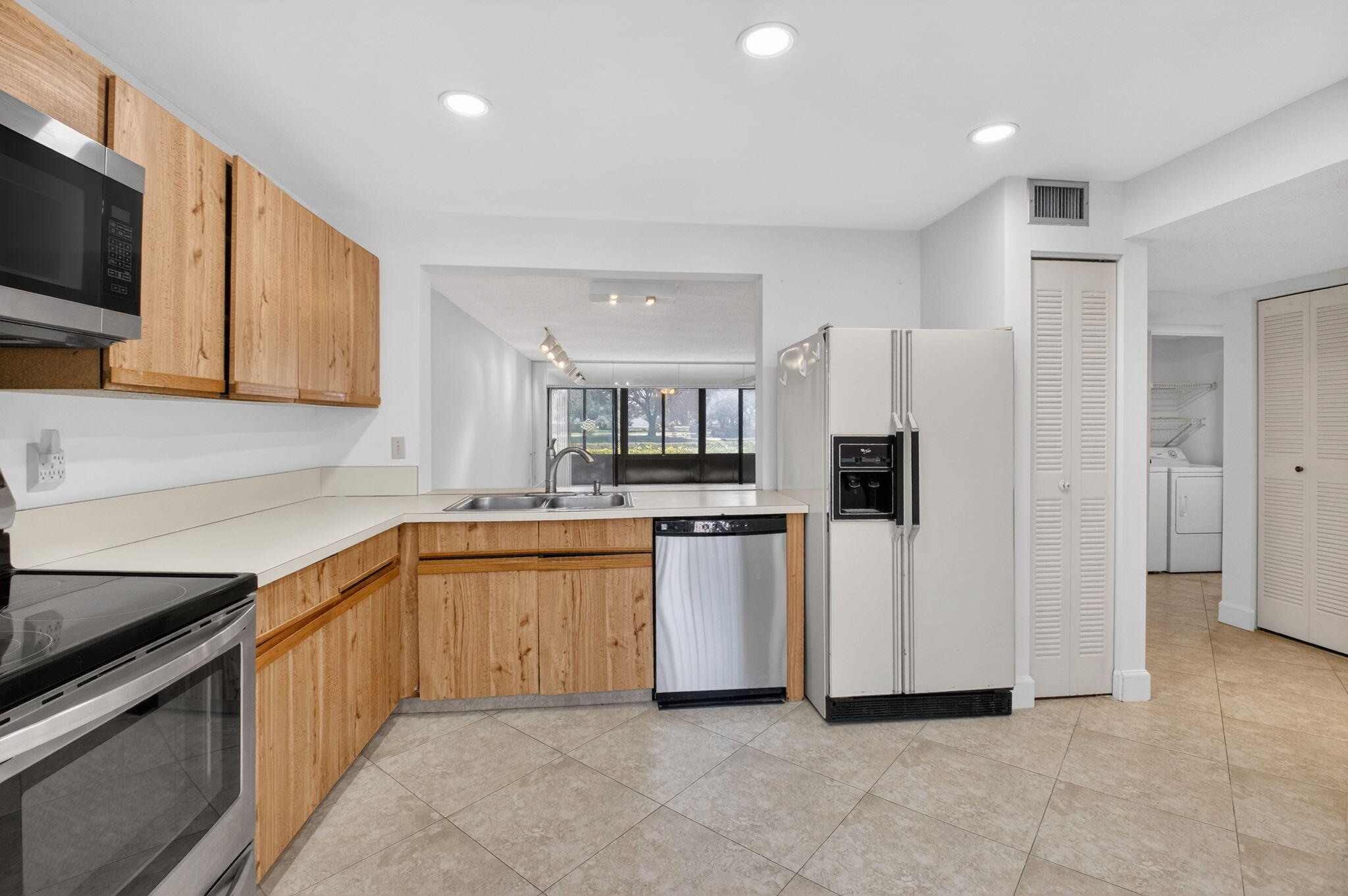 FAIRWAY PARK at Indian Spring - Residential