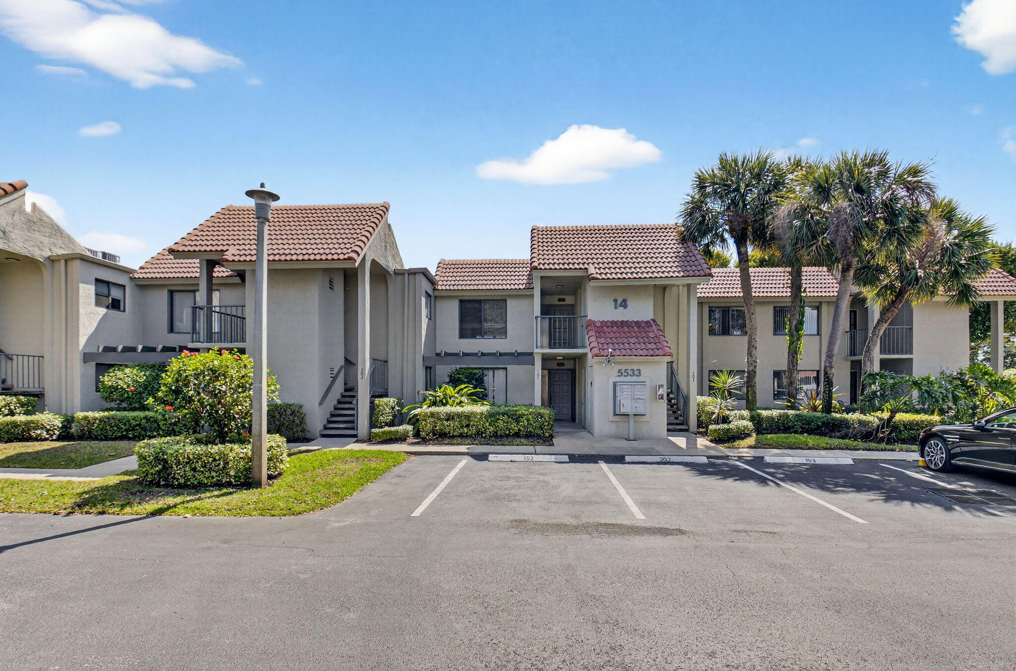 FAIRWAY PARK at Indian Spring - Residential