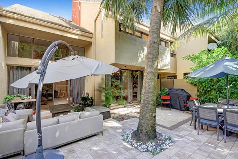 702 St Albans Dr 702 Boca Raton FL 33486