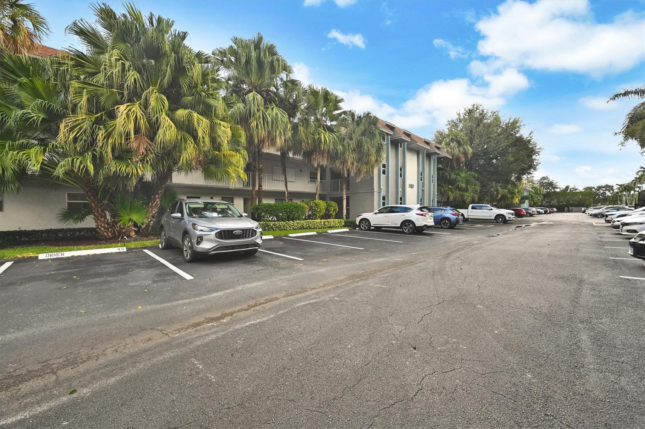 Hidden Harbor - Residential