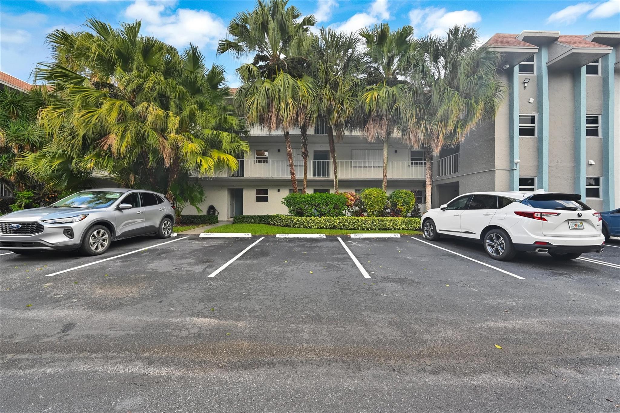 Hidden Harbor - Residential