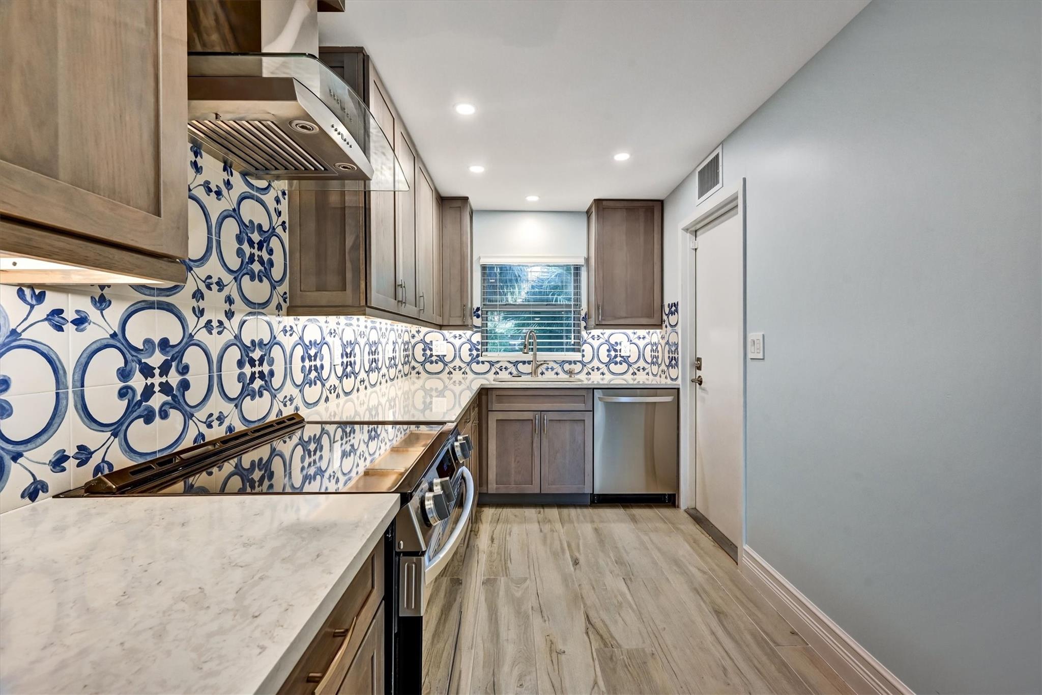 Hidden Harbor - Residential