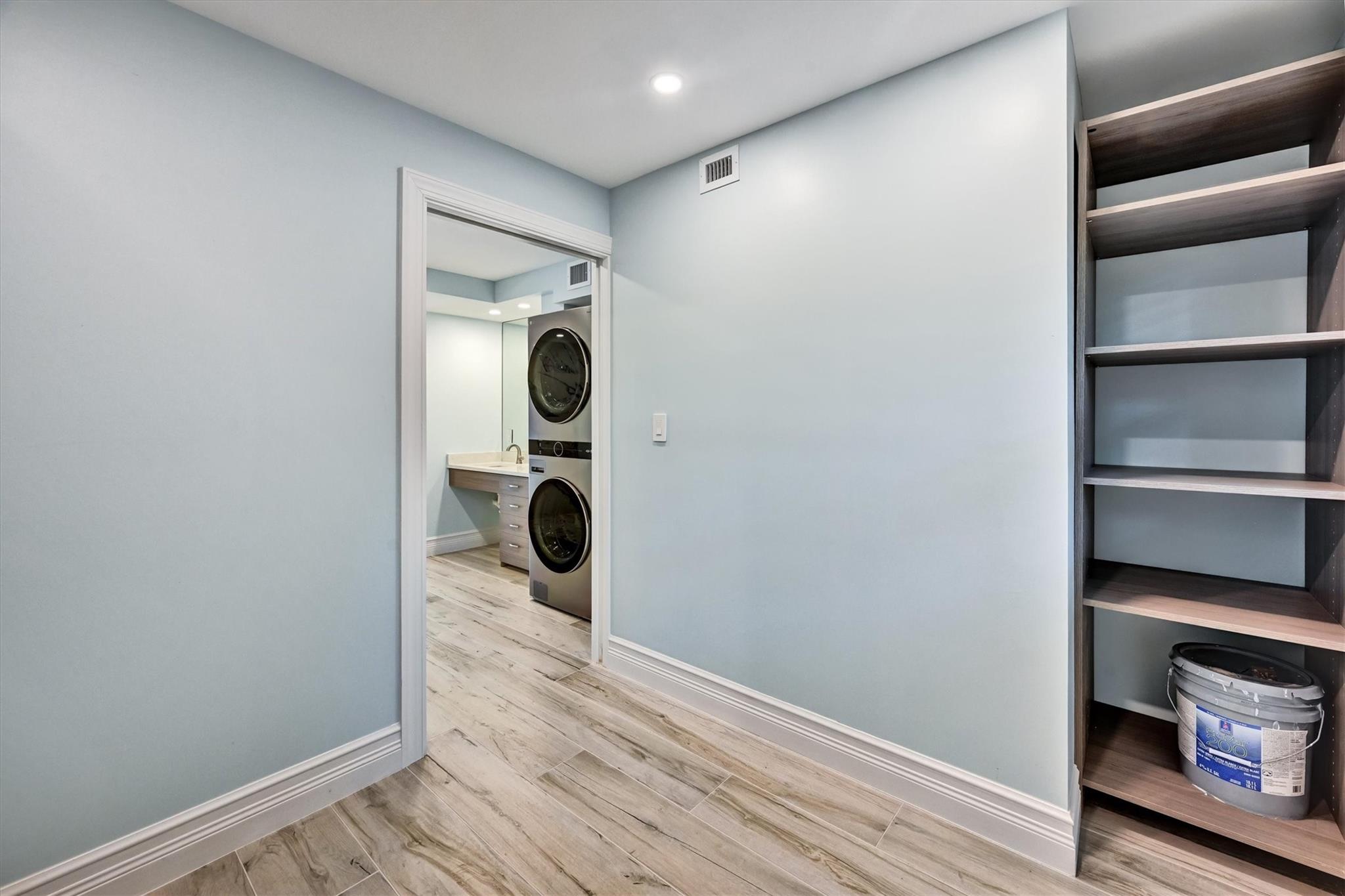 Hidden Harbor - Residential